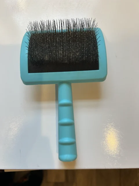 Wahl slicker brush we use here at FRD.